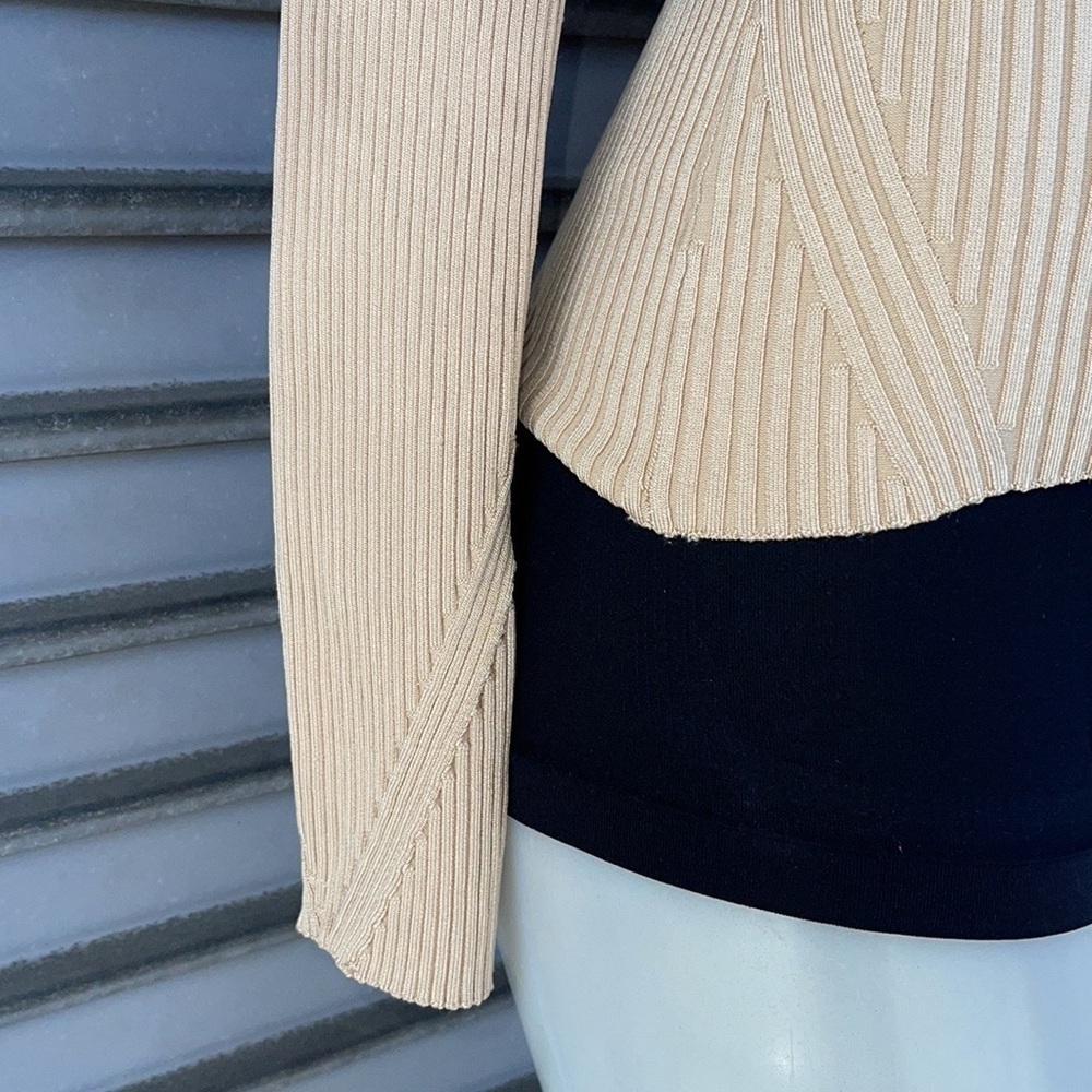 Essentials Beige Ribbed Turtleneck Top Size 2 - Picture 5 of 9
